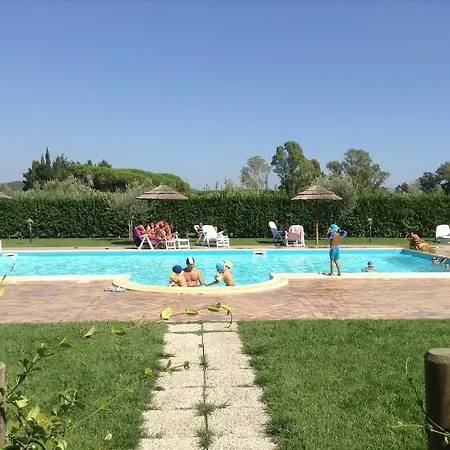 Agriturismo Isolotto *